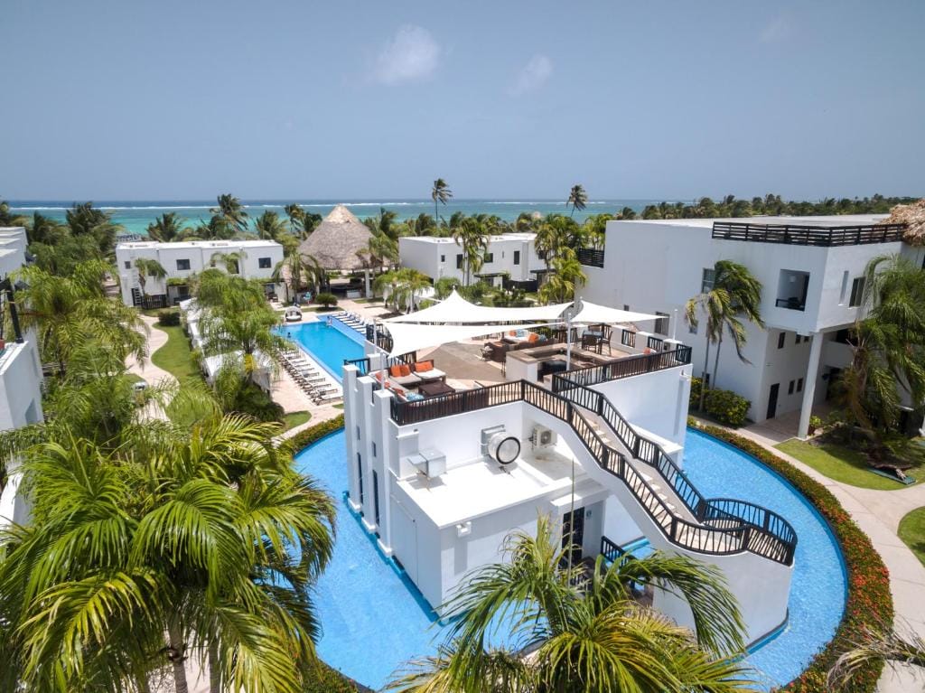 Las Terrazas Resort golf cart rental